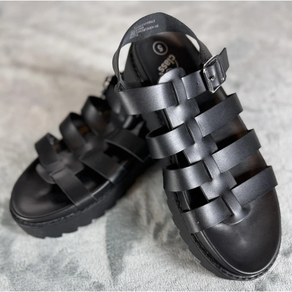 Art Class Shoes Girls Size 5 Fisherman Sandals Buckle Platform Casual Summer